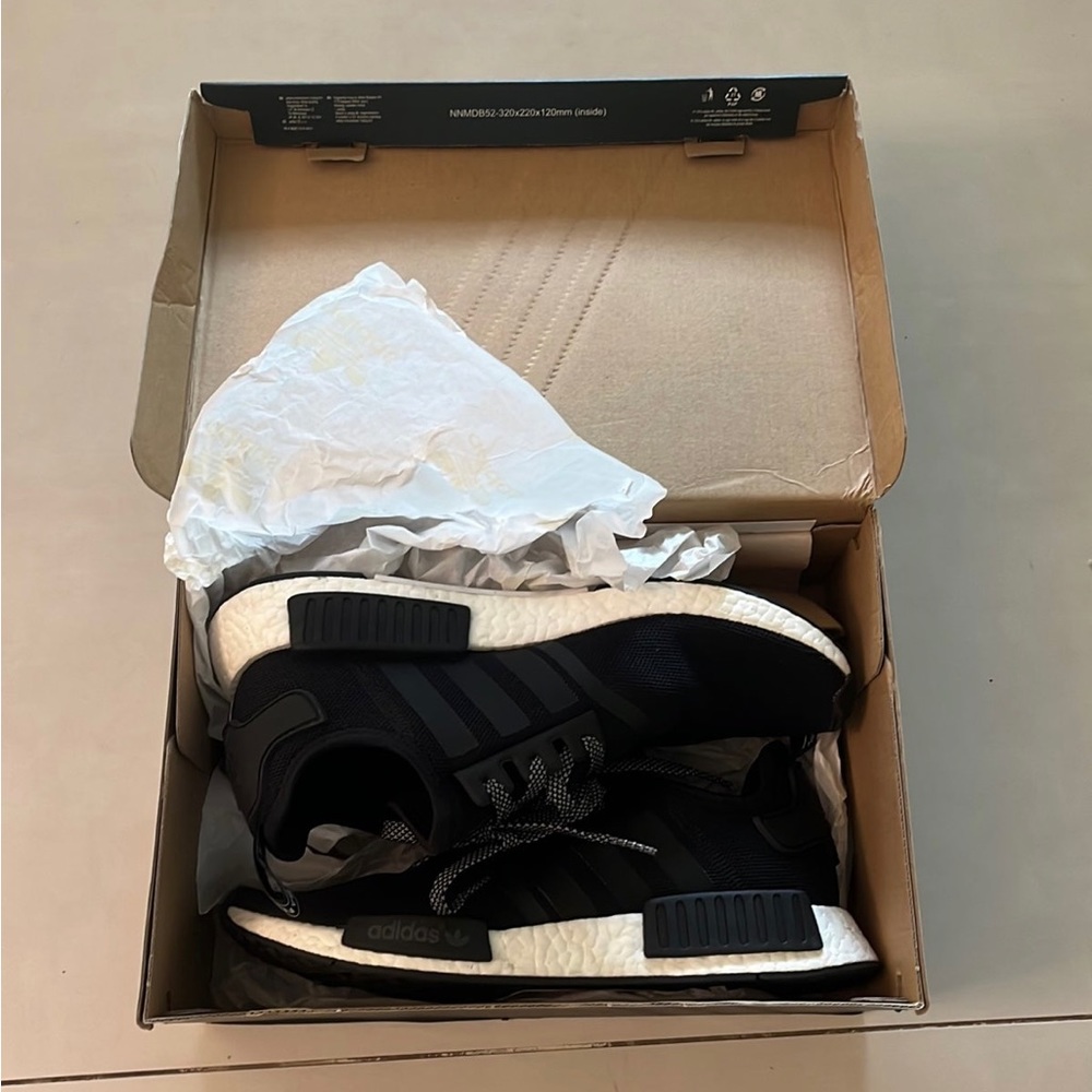 Adidas NMD_R1 Primeknit